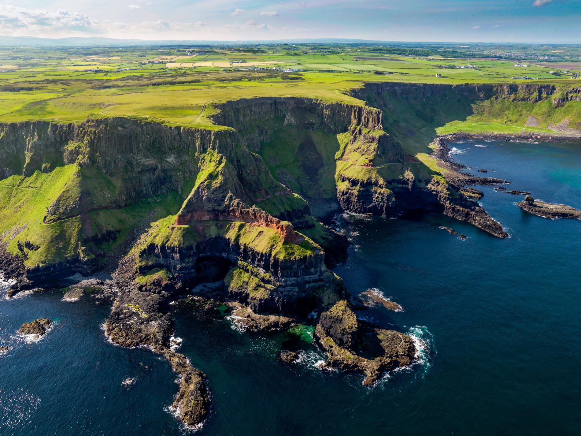 Top 5 travel destinations to Ireland and hug the nature | Inviul